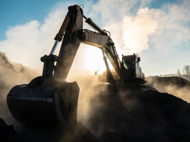 Signs Your Heavy Equipment Needs Attention