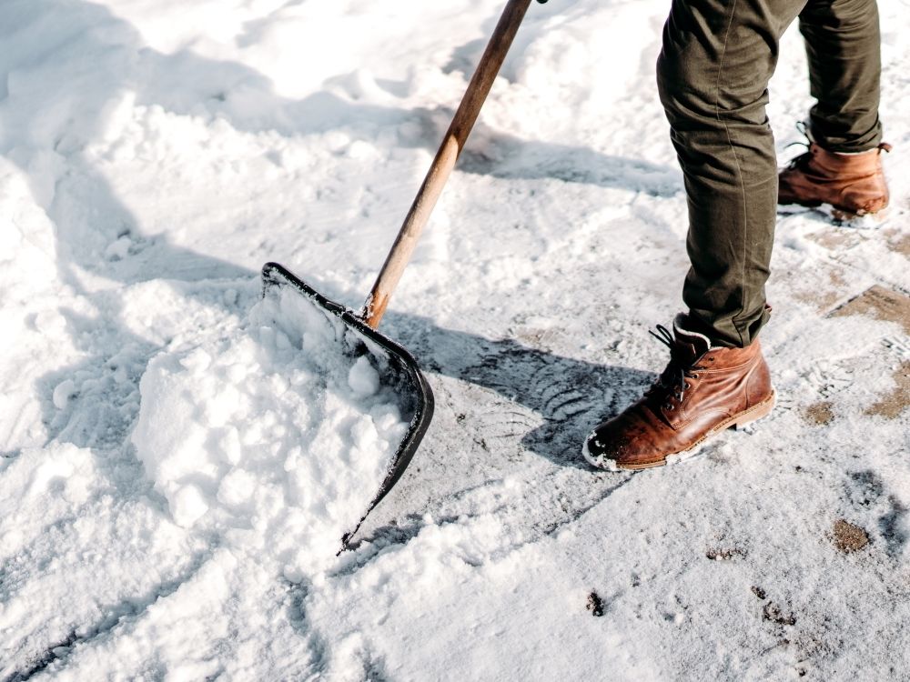 Snow Shoveling Tips and Tricks