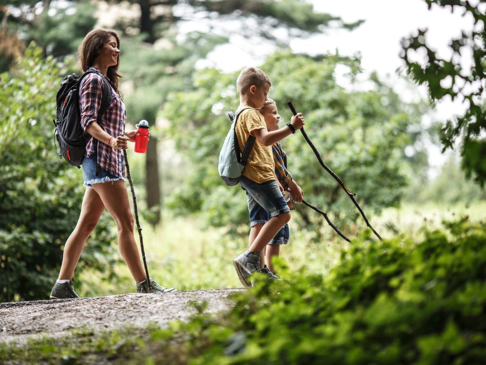 What Kind of Snacks Should You Bring on a Hike?