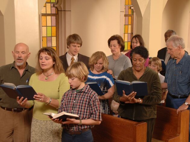 5 Reasons Non-Religious People Should Try Church